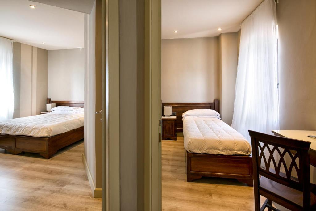 Hotel Degli Affreschi モンテファルコ 部屋 写真