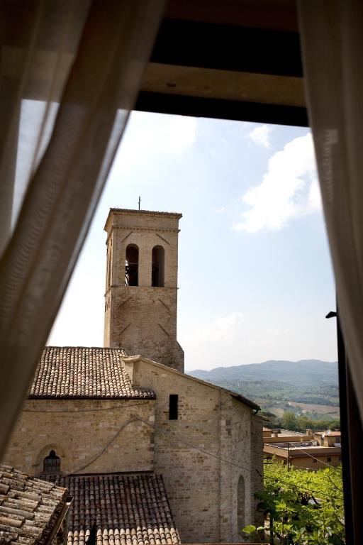 Hotel Degli Affreschi モンテファルコ 部屋 写真