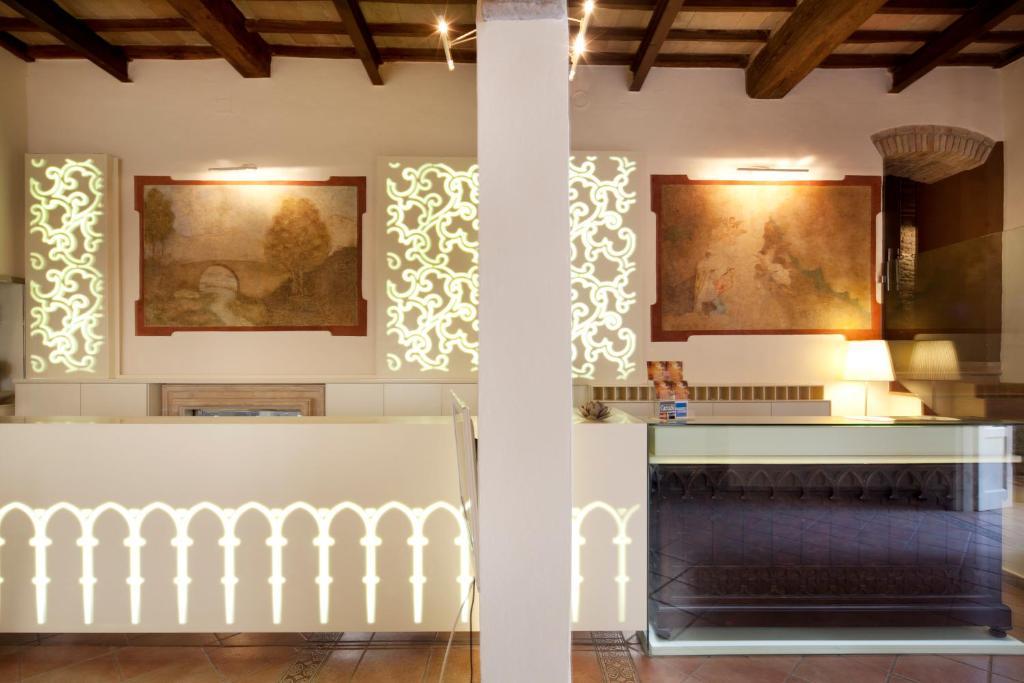 Hotel Degli Affreschi モンテファルコ エクステリア 写真